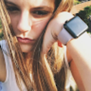 Meet your Posher, Alicia